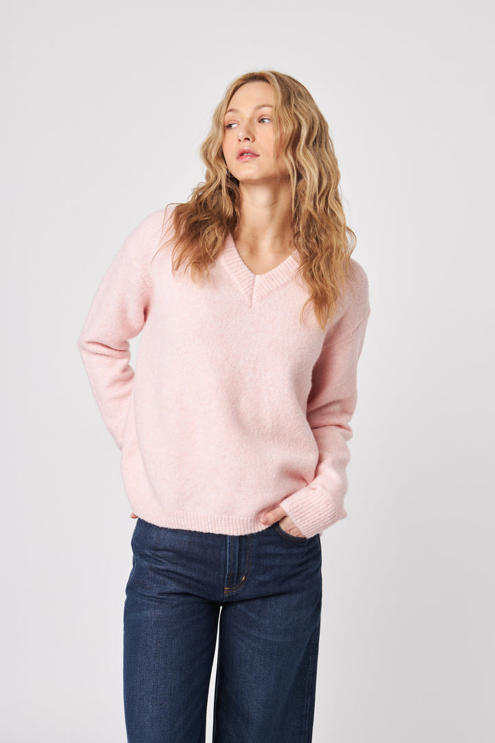 CHARLIE V-NECK SWEATER - JOHN+JENN