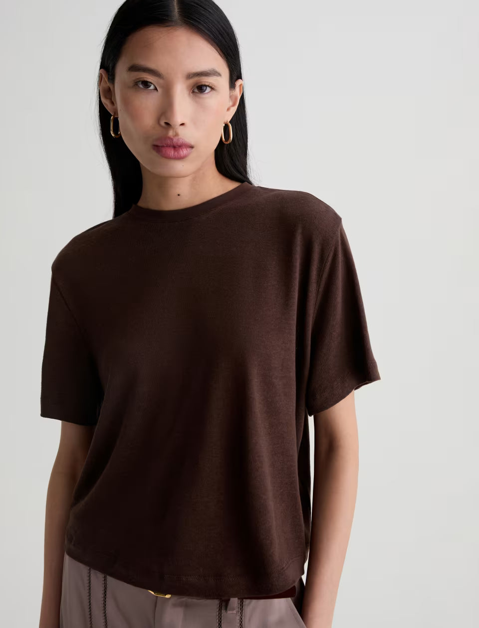 CHARLI COMFORT TEE (OAK BARREL) - A.G. DENIM