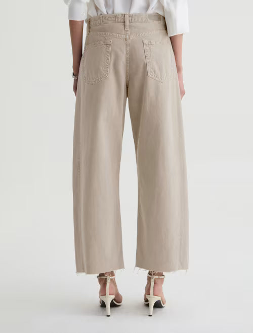HATTIE CROP (SULFUR LIGHT TAUPE) - A.G. DENIM