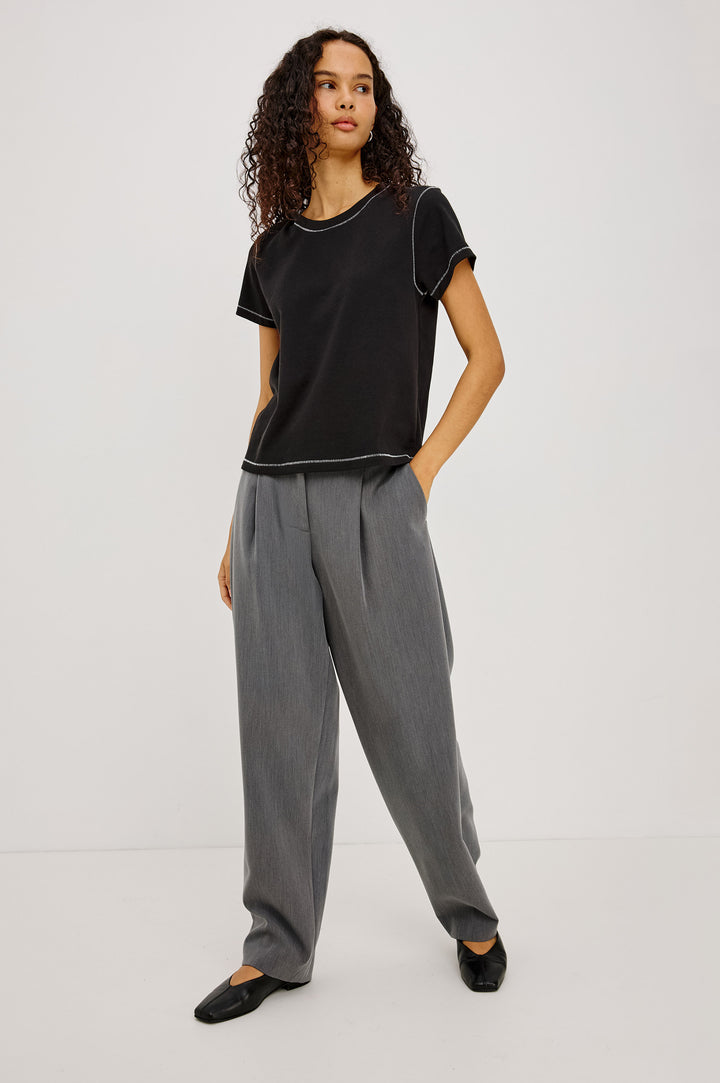 GIRLFRIEND TEE (BLACK CONTRAST) - RAILS