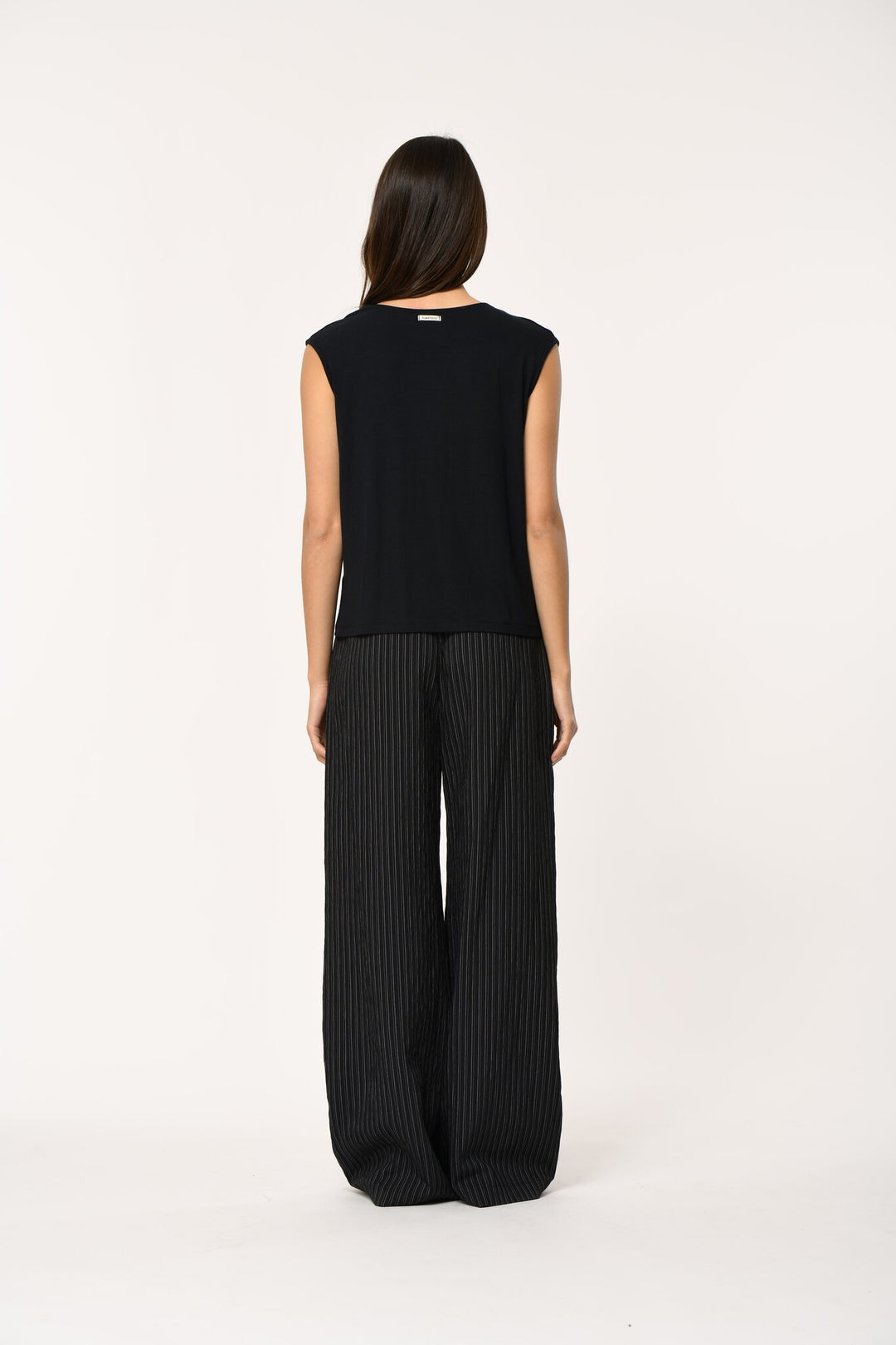 LORIS COWL NECK TOP (NOIR) - HUMILITY