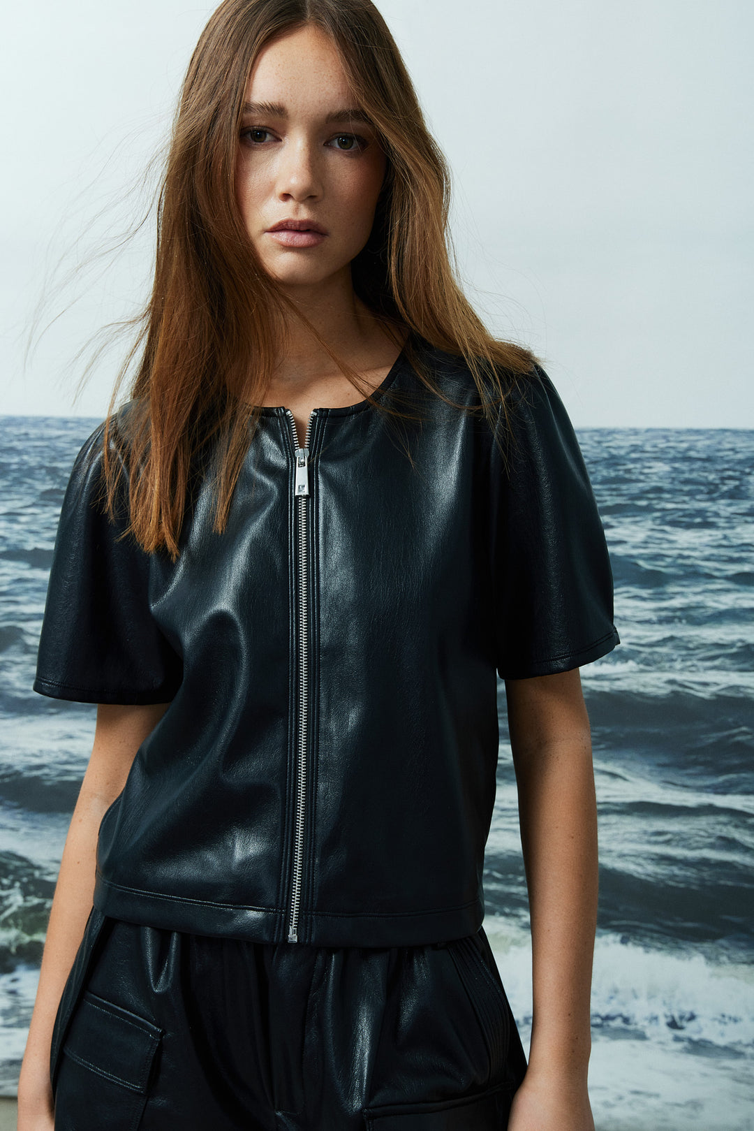 HOUSTON FAUX LEATHER SHORT SLEEVE JACKET (BLACK) - MELISSA NEPTON