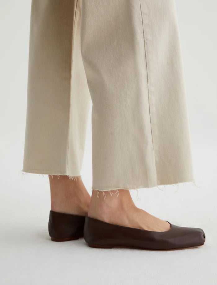 SAIGE WIDE LEG CROP (SULFUR DESERT ROCK) - A.G. DENIM