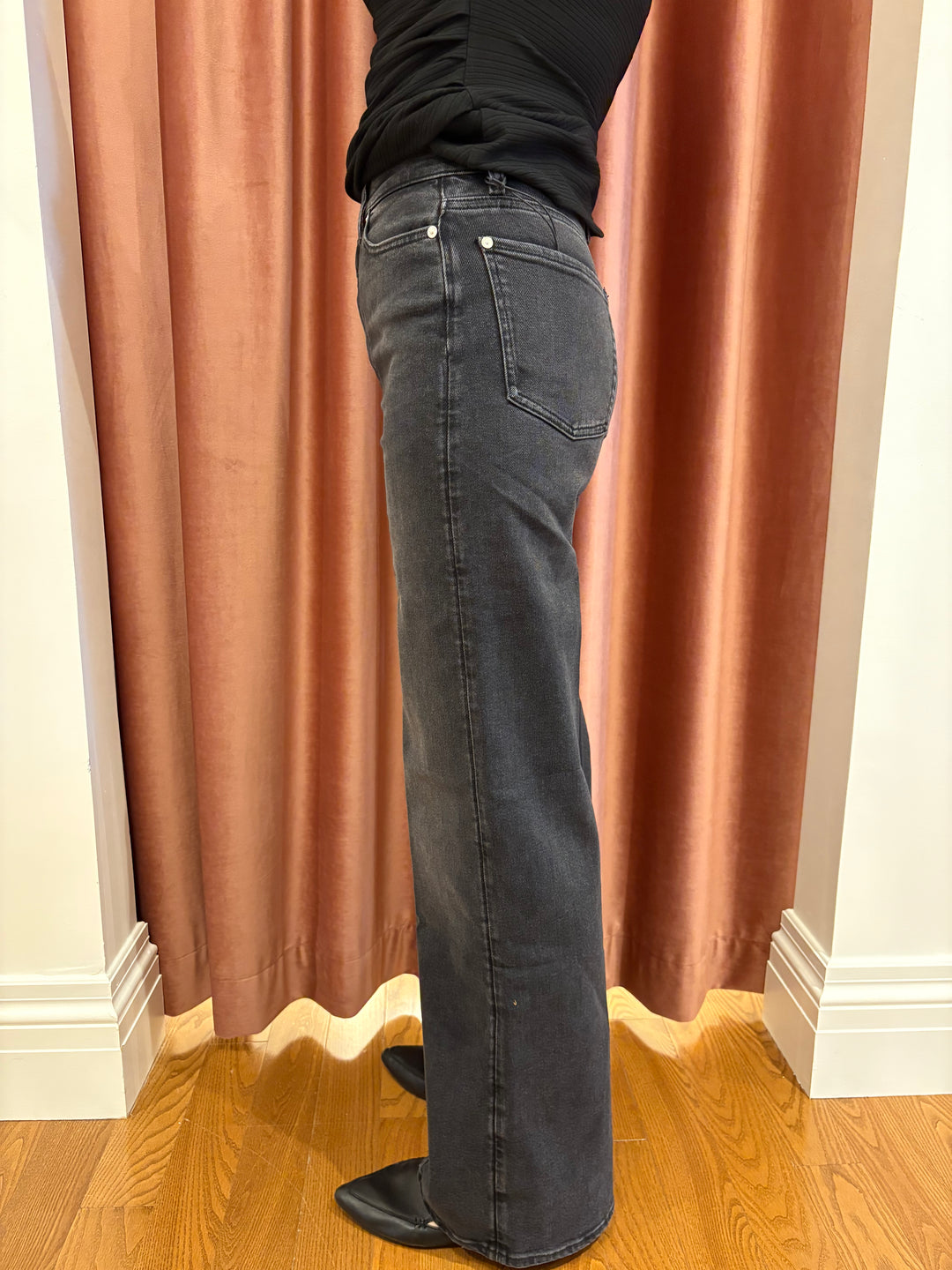 ULTRA HIGH RISE JO (BOTTOMLINE) - 7 FOR ALL MANKIND