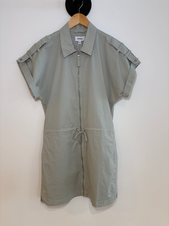 MEG SHORT SLEEVE ZIP FRONT DRESS (PISTACHIO) - PISTOLA