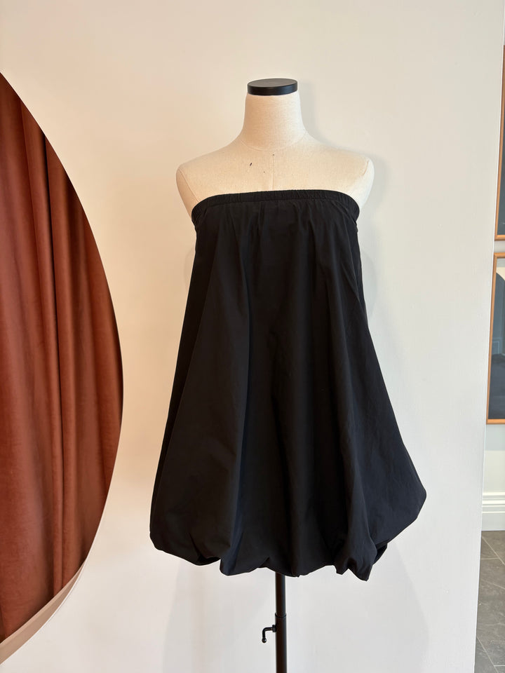 PARACHUTE KAIA DRESS (BLACK) - STARK X