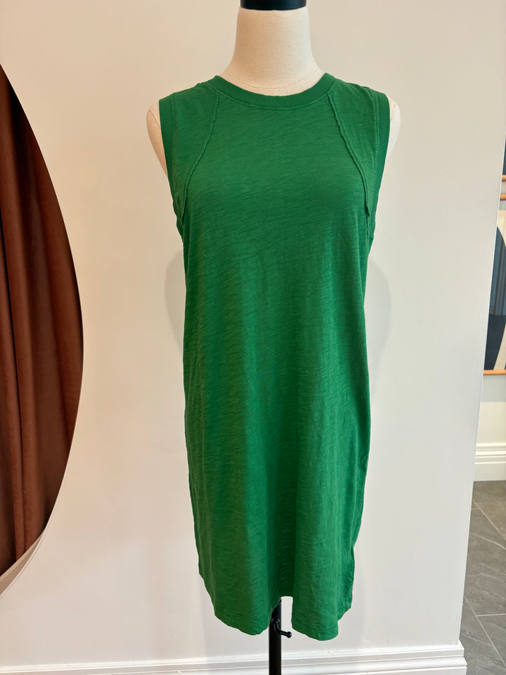 TANK CREW NECK DRESS (GRASS) - BOBI
