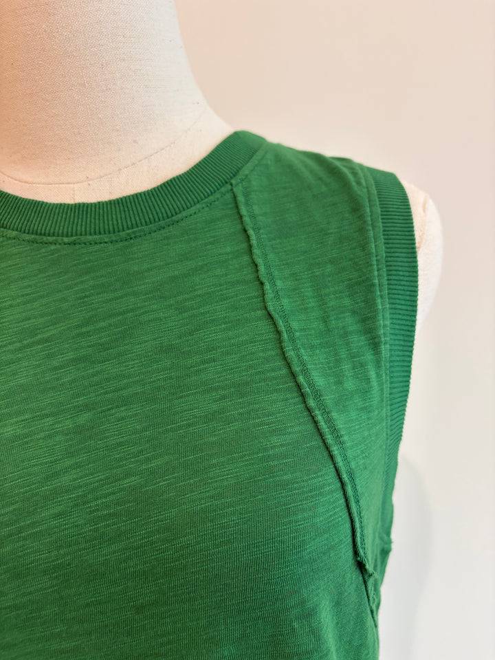 TANK CREW NECK DRESS (GRASS) - BOBI