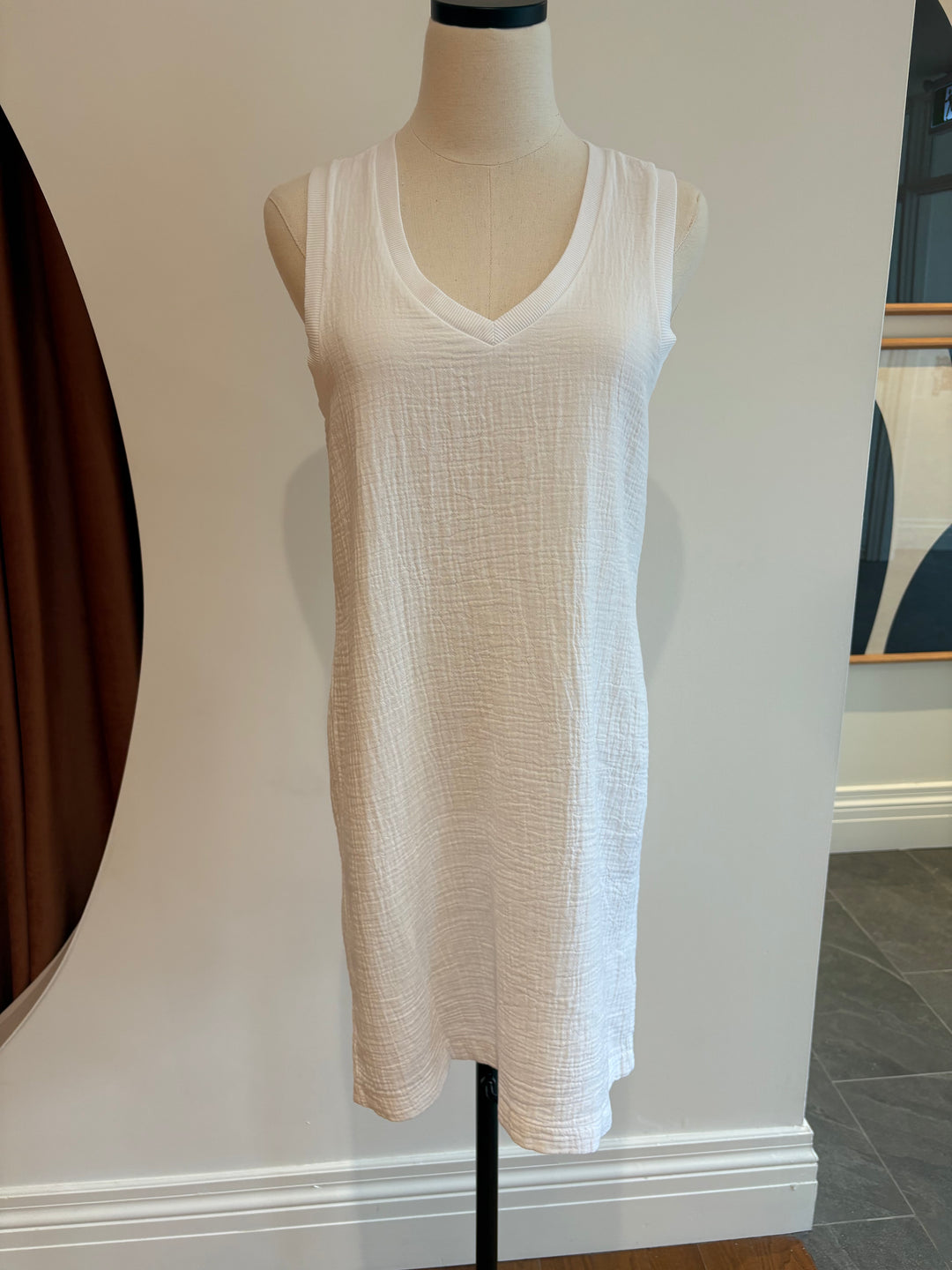 V-NECK TANK HIGH-LOW DRESS (WHITE) - BOBI