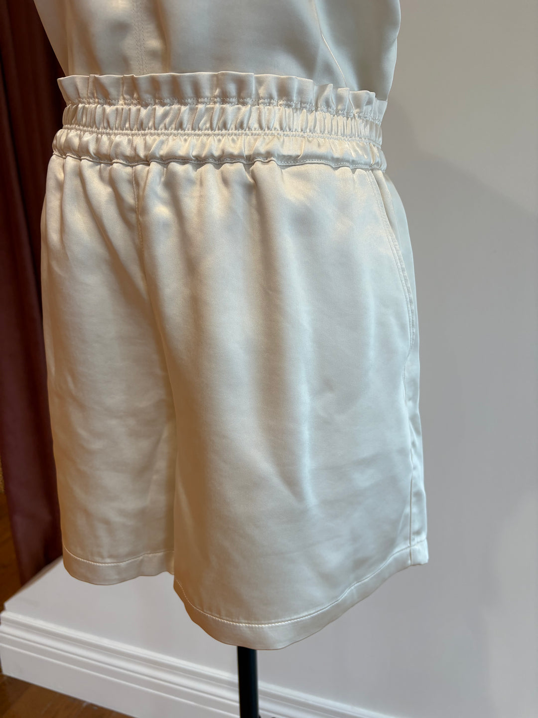 LAUREN SHORT (CREAM) - MELISSA NEPTON