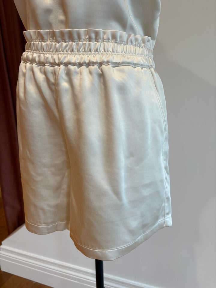 LAUREN SHORT (CREAM) - MELISSA NEPTON