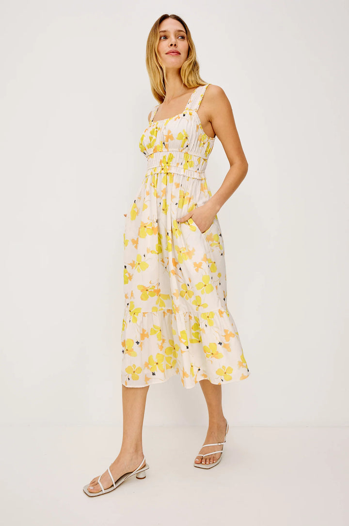 RAFAELLA (TOSSED DAFFODILS) - RAILS