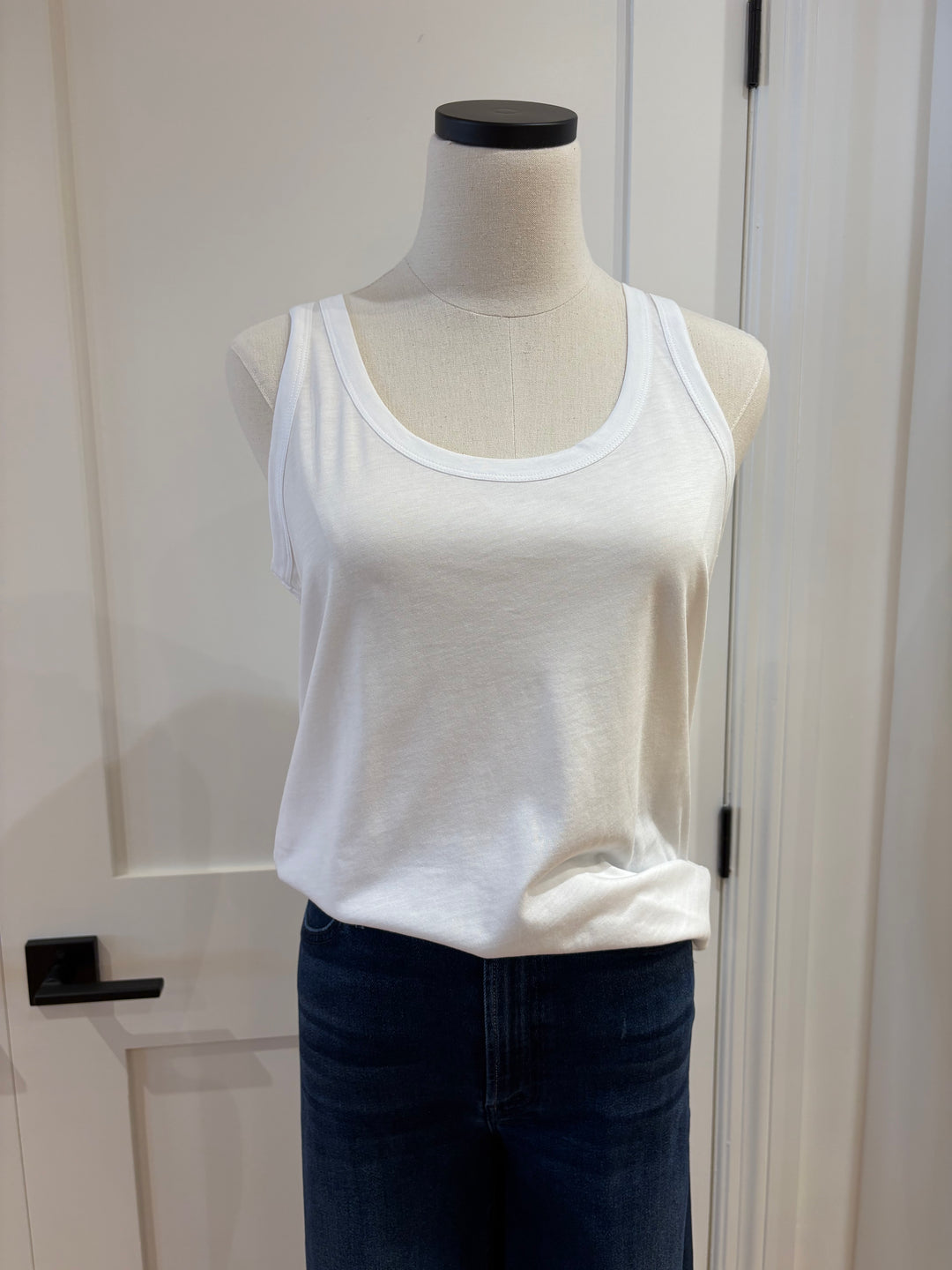 LYOCELL COTTON SCOOP TANK (BLANC) - MAJESTIC FILATURES