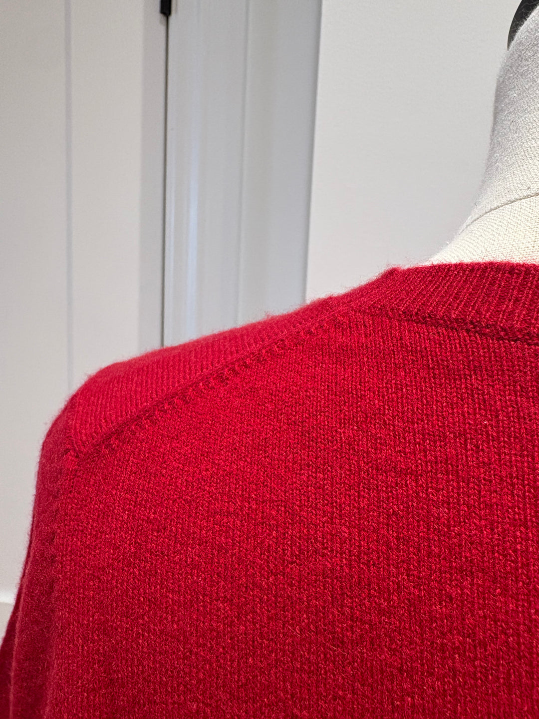 SHORT SLEEVE CASHMERE SWEATER (RED) - REPEAT