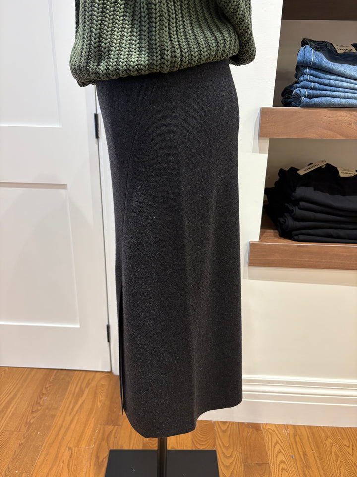 WOOL KNITTED SKIRT (DARK GREY) - REPEAT