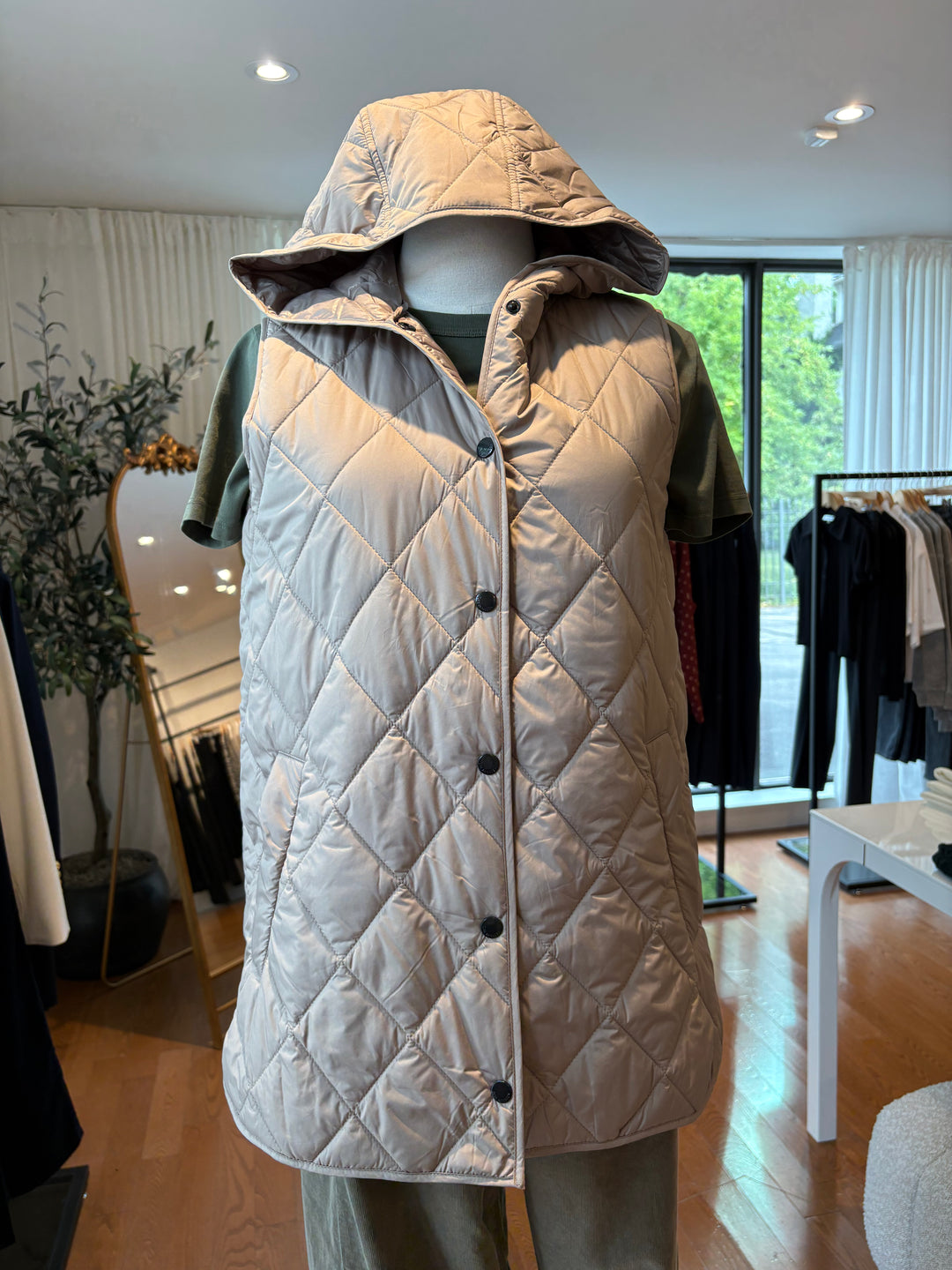 QUILTED LONG VEST (GREIGE) - ILSE JACOBSEN