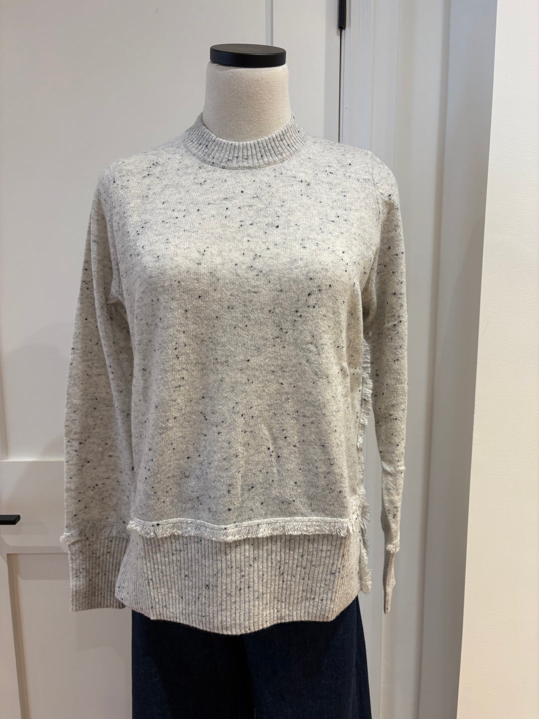 FRINGE CREW WITH SIDE SLITS (HUSKY) - AUTUMN CASHMERE