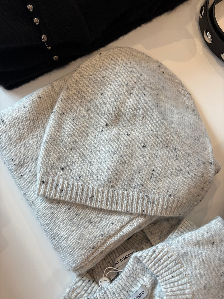 ASYMMETRIC BAG HAT (HUSKY) - AUTUMN CASHMERE