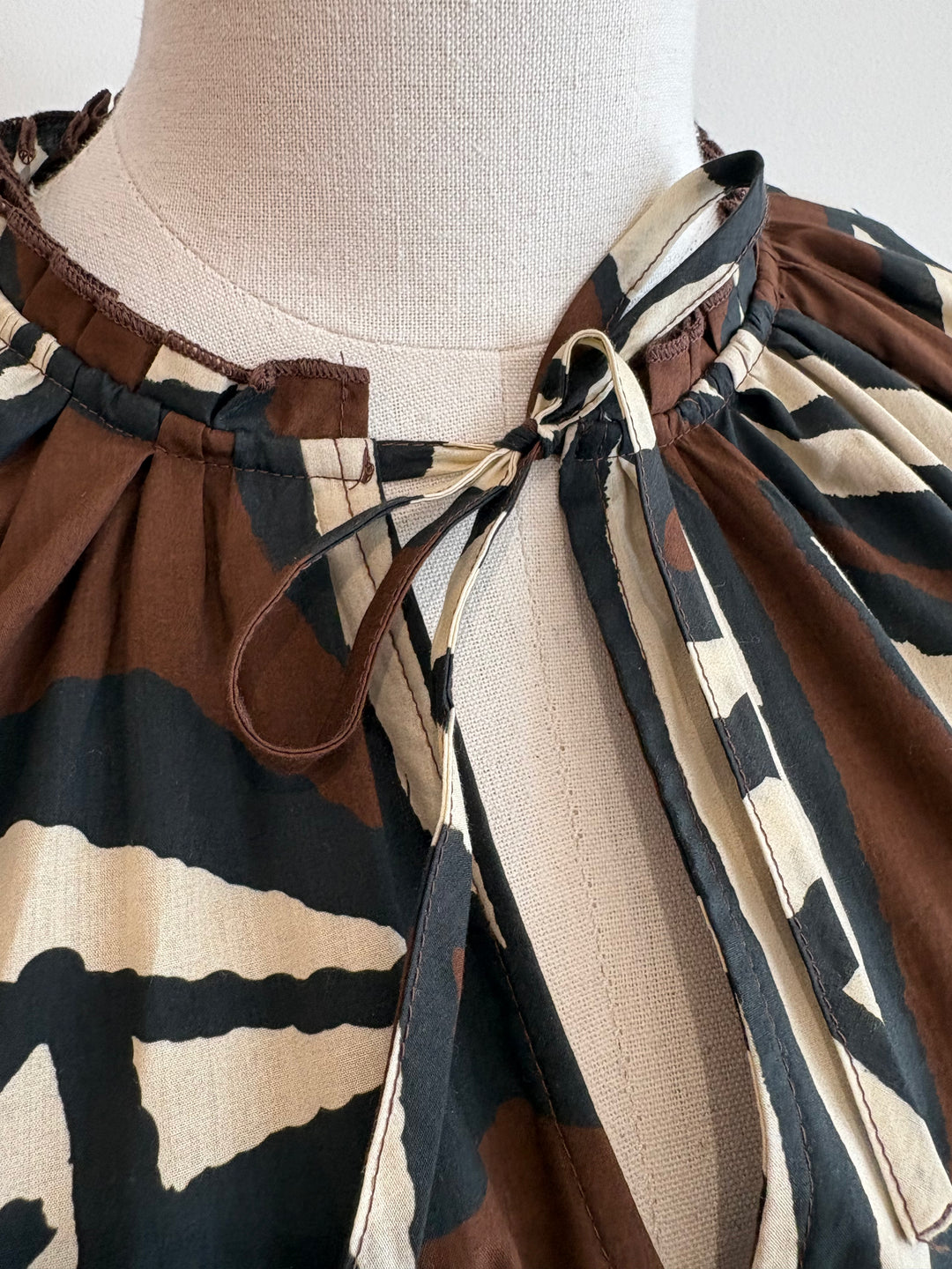 HEDLEY DRESS (COCOA FLORAL) - RAILS