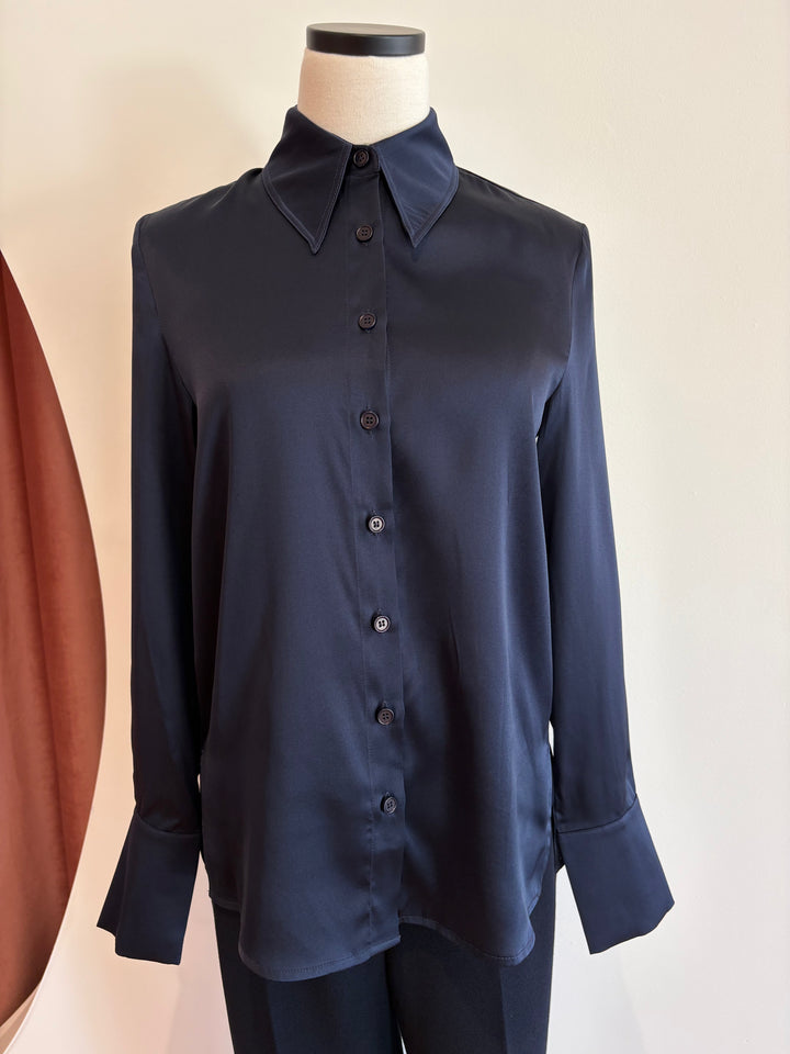 BUTTON DOWN CLASSIC STRETCH SILK BLOUSE (MIDNIGHT BLUE) - IRIS SETLAKWE