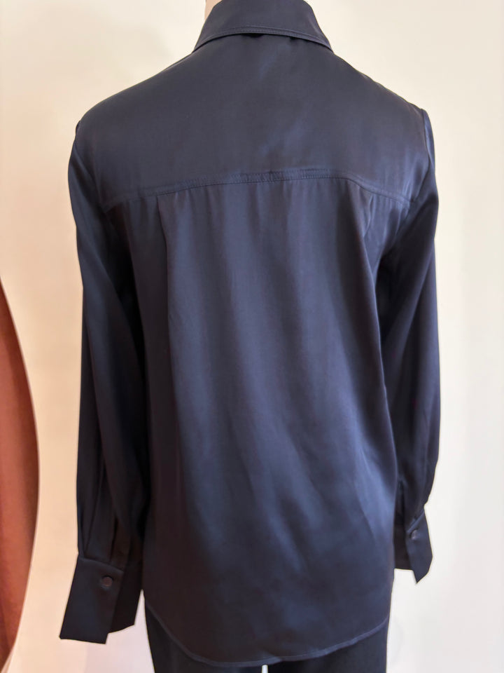 BUTTON DOWN CLASSIC STRETCH SILK BLOUSE (MIDNIGHT BLUE) - IRIS SETLAKWE