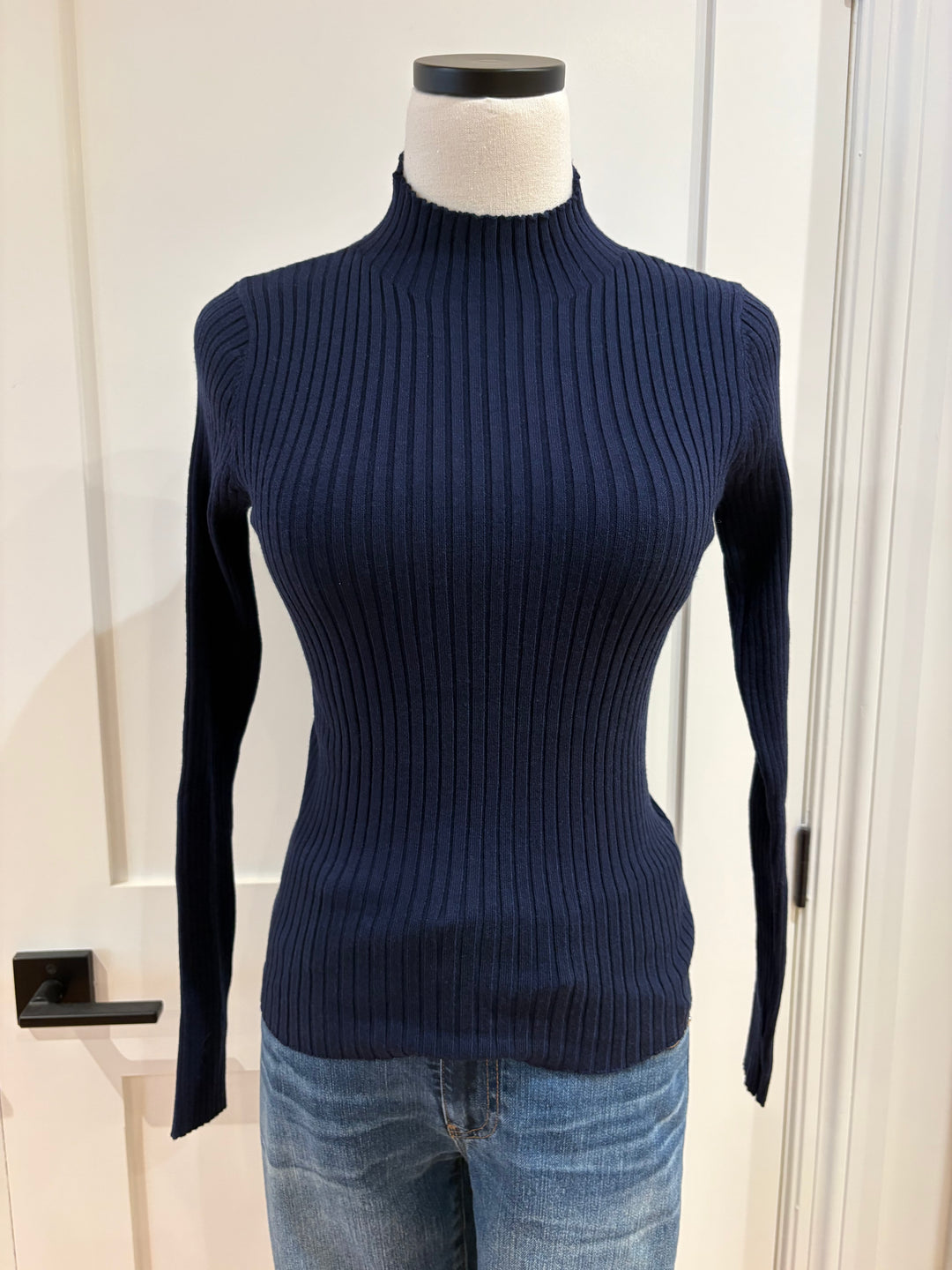 MOCK-NECK KNIT TOP (NAVY) - BY ALLY