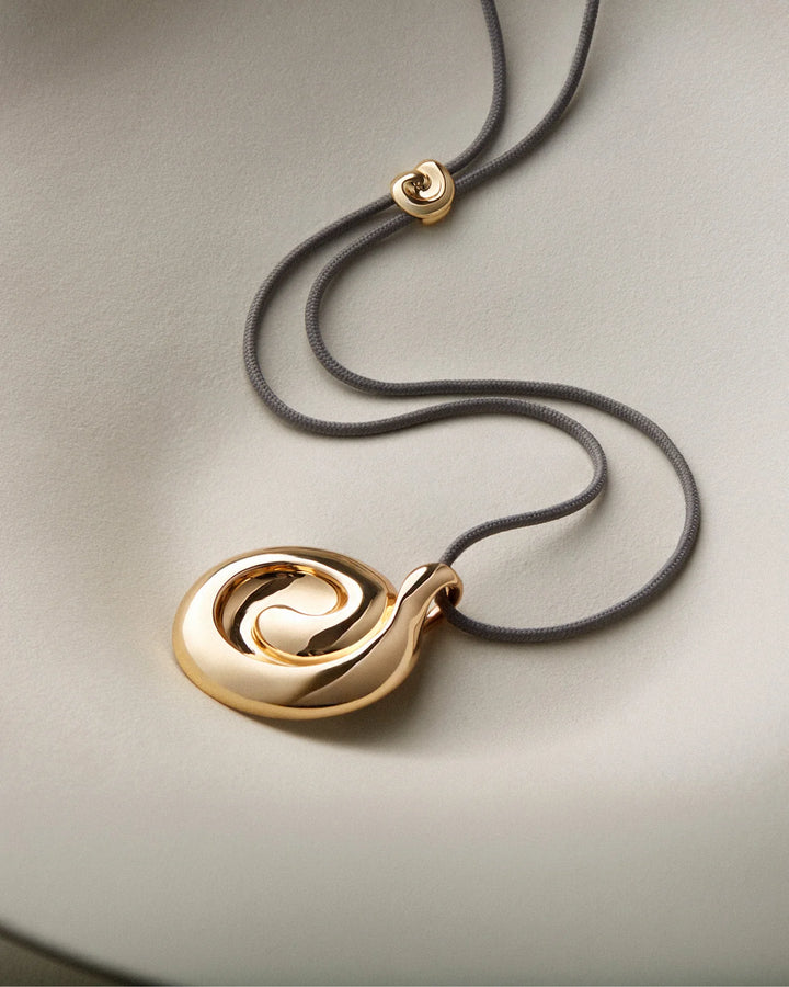 NICO MIRROR PENDANT ROPE NECKLACE (GOLD) - JENNY BIRD