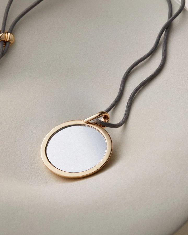 NICO MIRROR PENDANT ROPE NECKLACE (GOLD) - JENNY BIRD