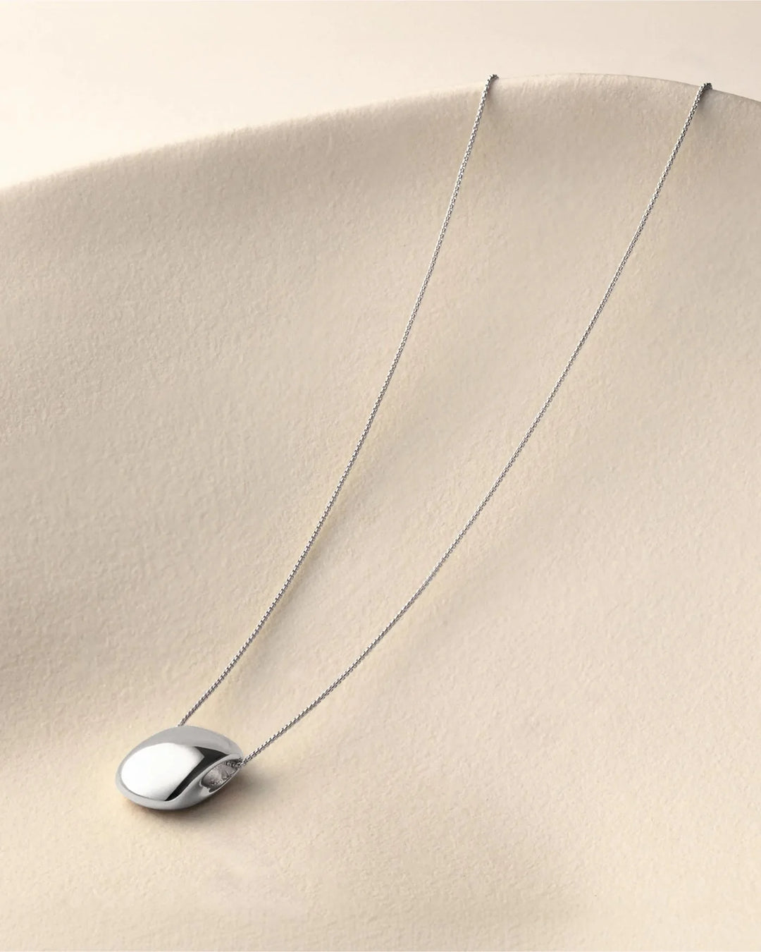 LEON PENDANT NECKLACE (SILVER) - JENNY BIRD