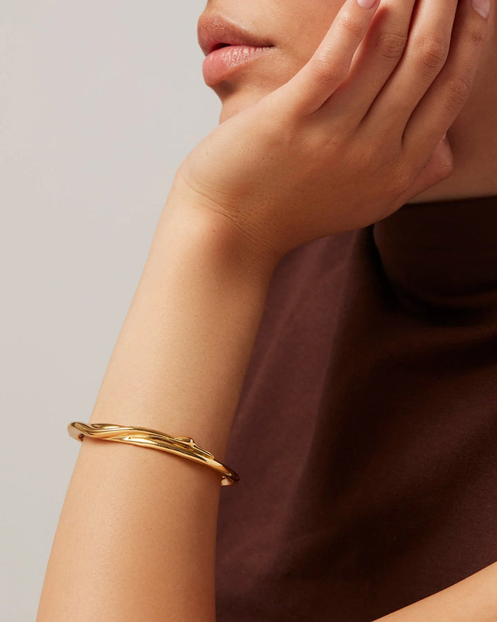 COLETTE BANGLE (GOLD) - JENNY BIRD