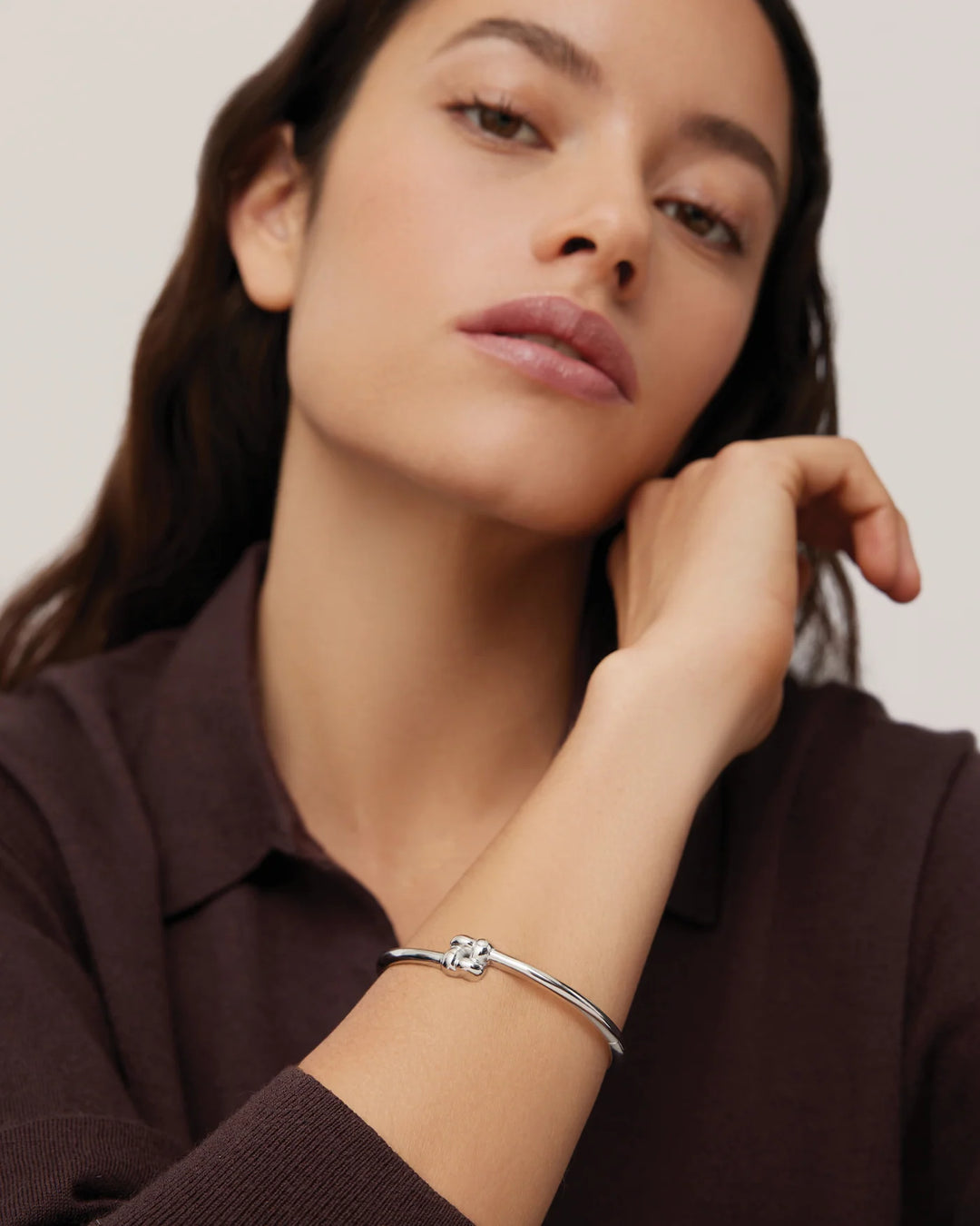 SLIM WOVEN SQUARE BANGLE (SILVER) - JENNY BIRD