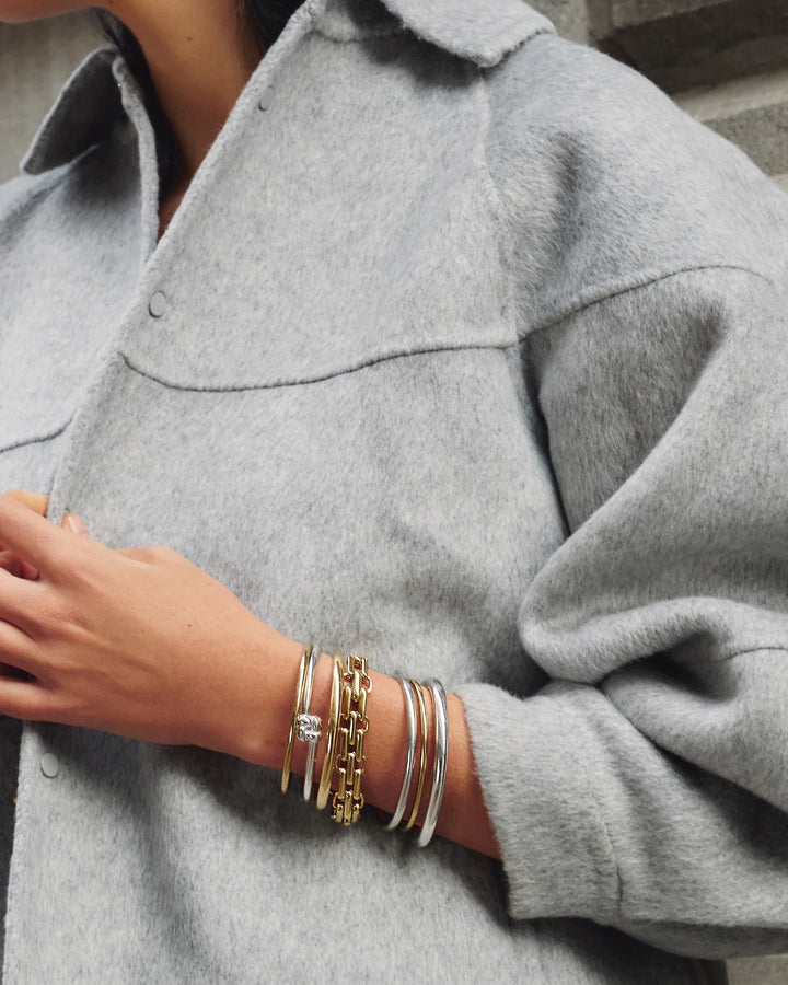 SLIM WOVEN SQUARE BANGLE (SILVER) - JENNY BIRD