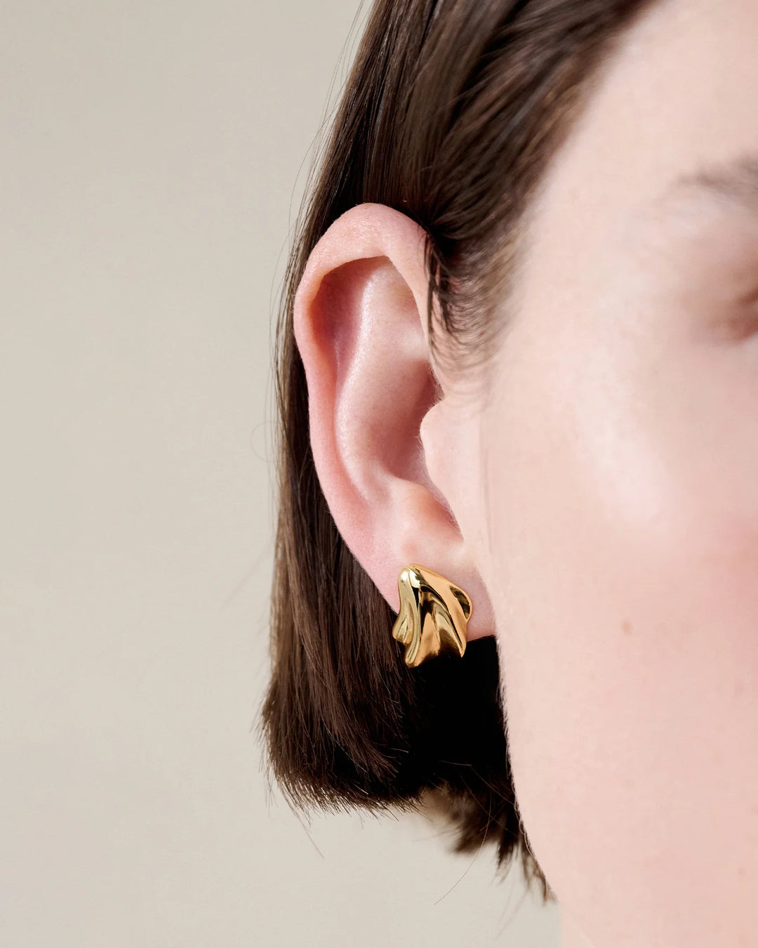 ZOE STUD EARRINGS (GOLD) - JENNY BIRD