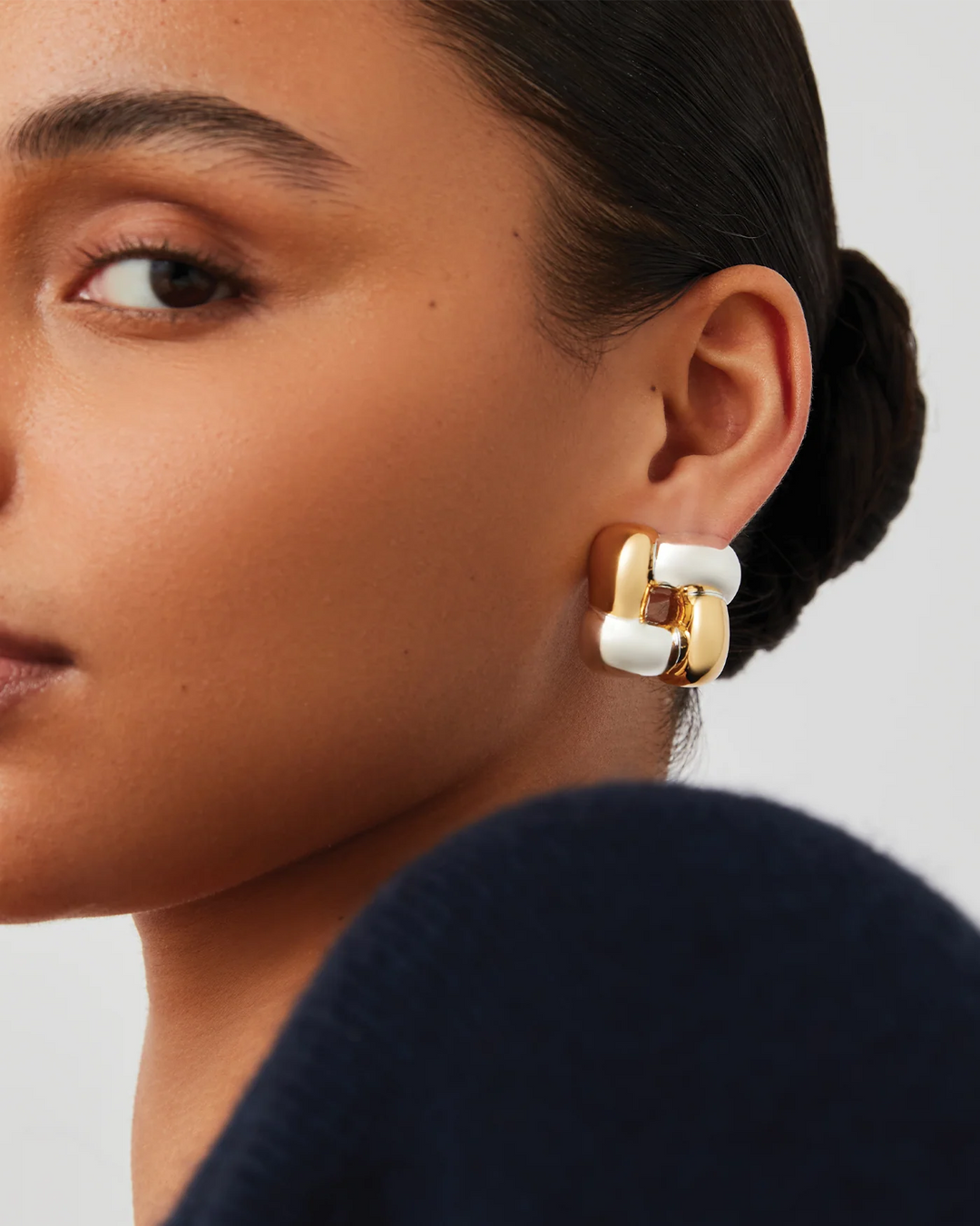 WOVEN SQUARE EARRINGS MEDIUM (TWO TONE) - JENNY BIRD