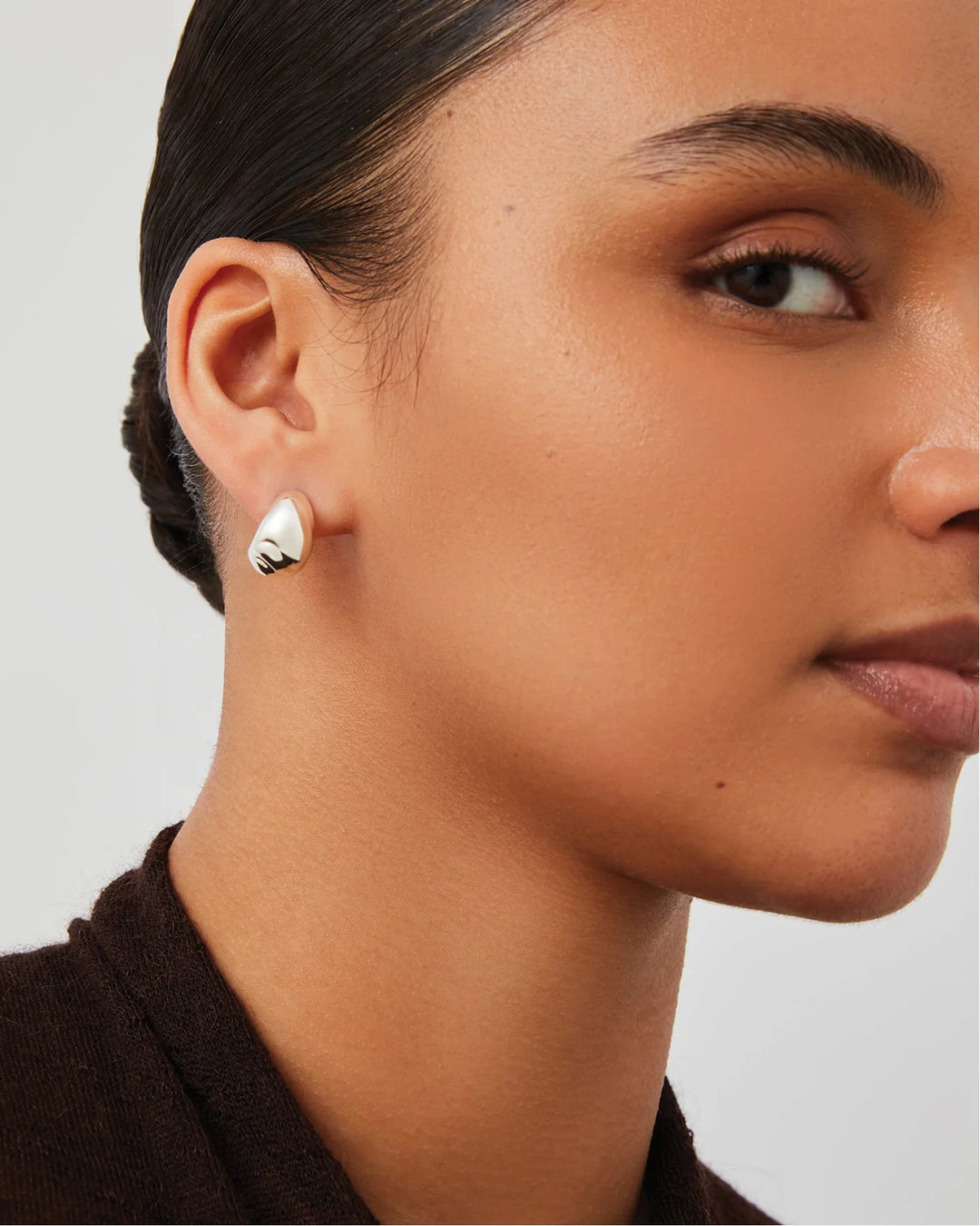 SMALL NELLE HOOPS (SILVER) - JENNY BIRD