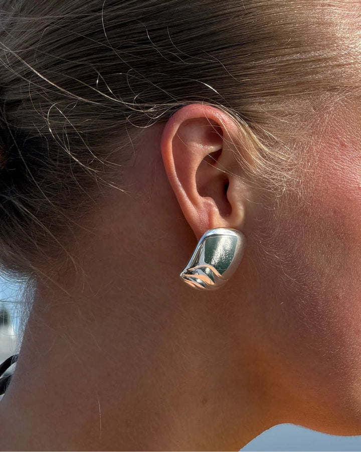 RUE EARRINGS (SILVER) - JENNY BIRD