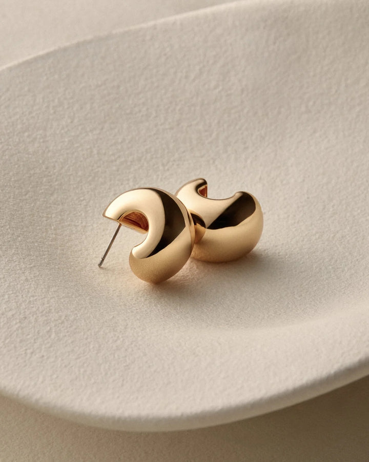 SMALL GEMMA HOOPS (GOLD) - JENNY BIRD