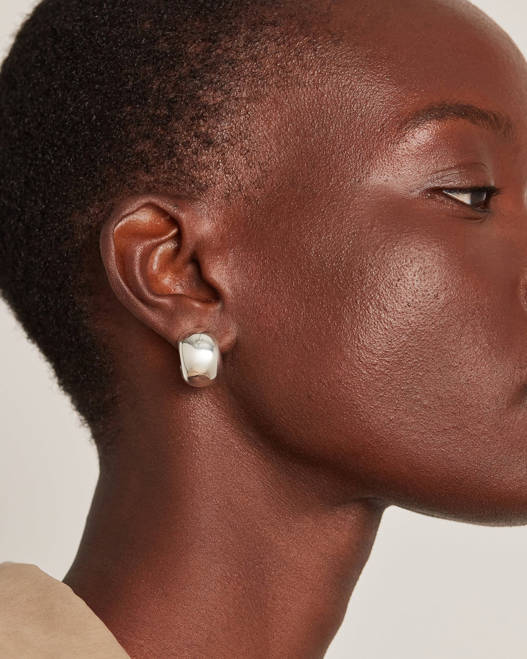 SMALL GEMMA HOOPS (SILVER) - JENNY BIRD