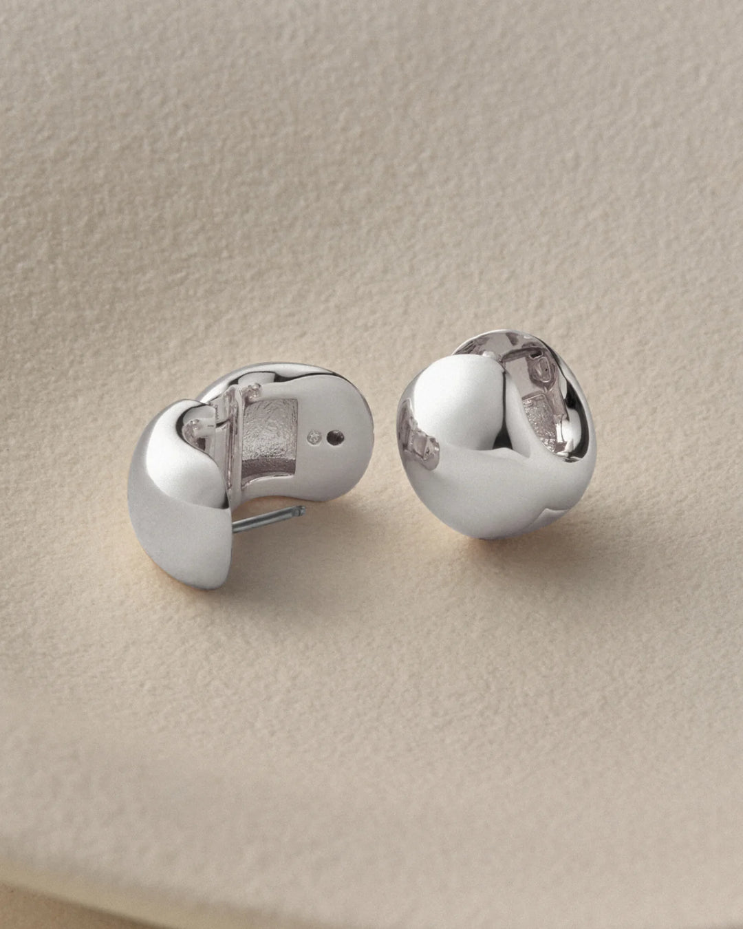 MINI GEMMA HOOPS (SILVER) - JENNY BIRD