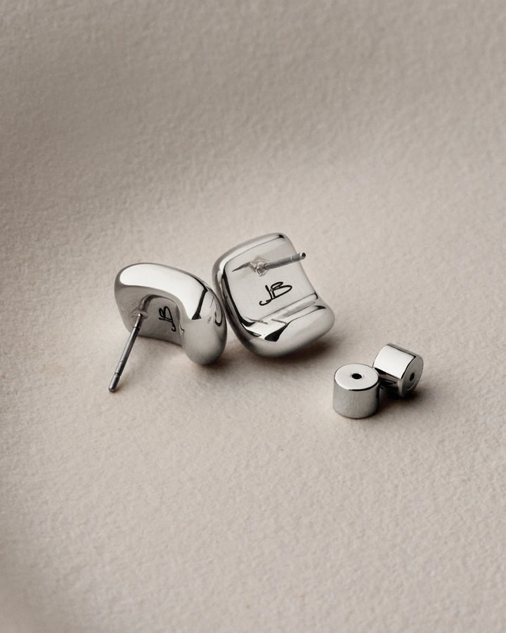 MINI TATE EARRING (SILVER) - JENNY BIRD