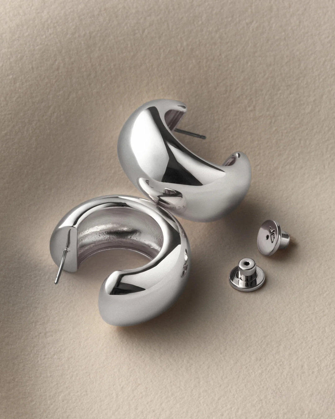 GIA HOOPS (SILVER) - JENNY BIRD