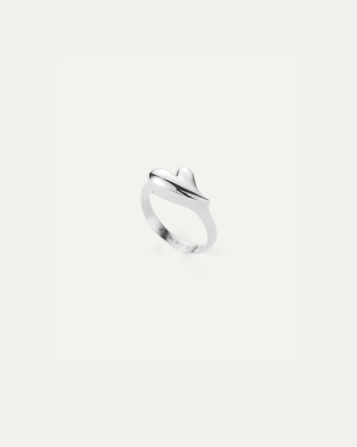 PUFFY HEART SIGNET RING (SILVER) - JENNY BIRD
