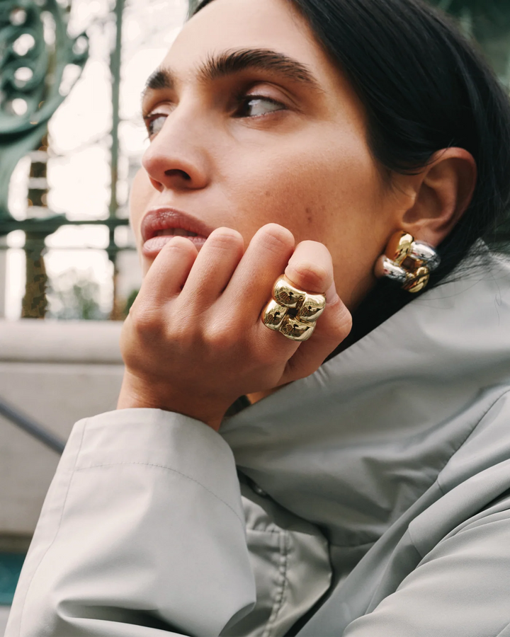 MEGA WOVEN SQUARE RING (GOLD) - JENNY BIRD