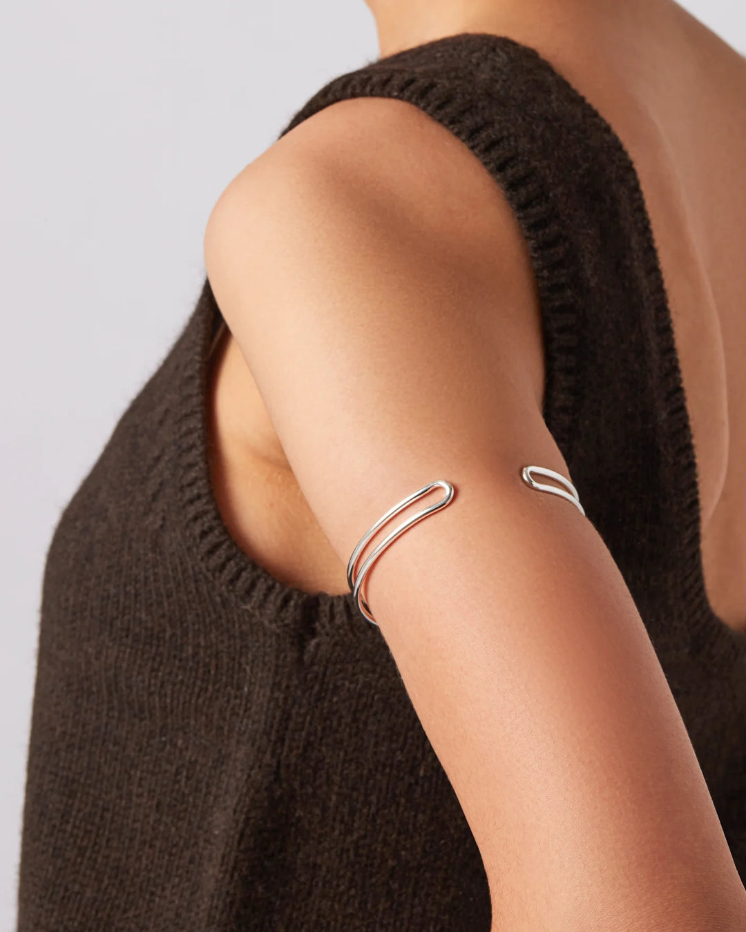 YAYA ARM CUFF (SILVER) - JENNY BIRD