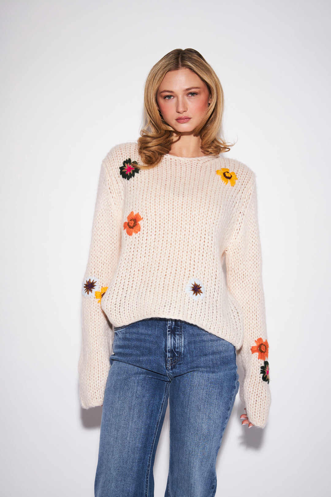JILLY FLORAL MOTIF SWEATER (RUSTIC GARDEN) - JOHN+JENN