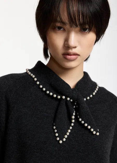 KASA WOOL CASHMERE SWEATER W/ PEARL COLLAR (BLACK) - ESSENTIAL ANTWERP