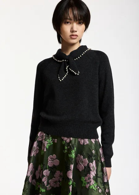 KASA WOOL CASHMERE SWEATER W/ PEARL COLLAR (BLACK) - ESSENTIAL ANTWERP