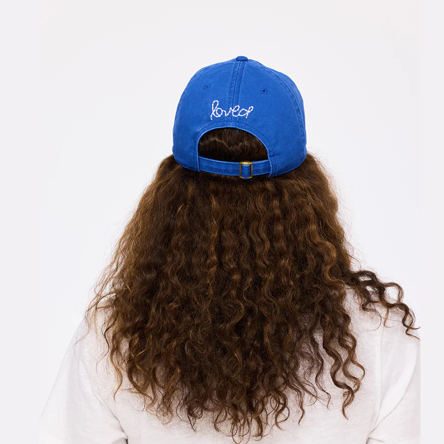 KR IMPERFECT HEART HAT (BRIGHT BLUE/WHITE) - KERRI ROSENTHAL