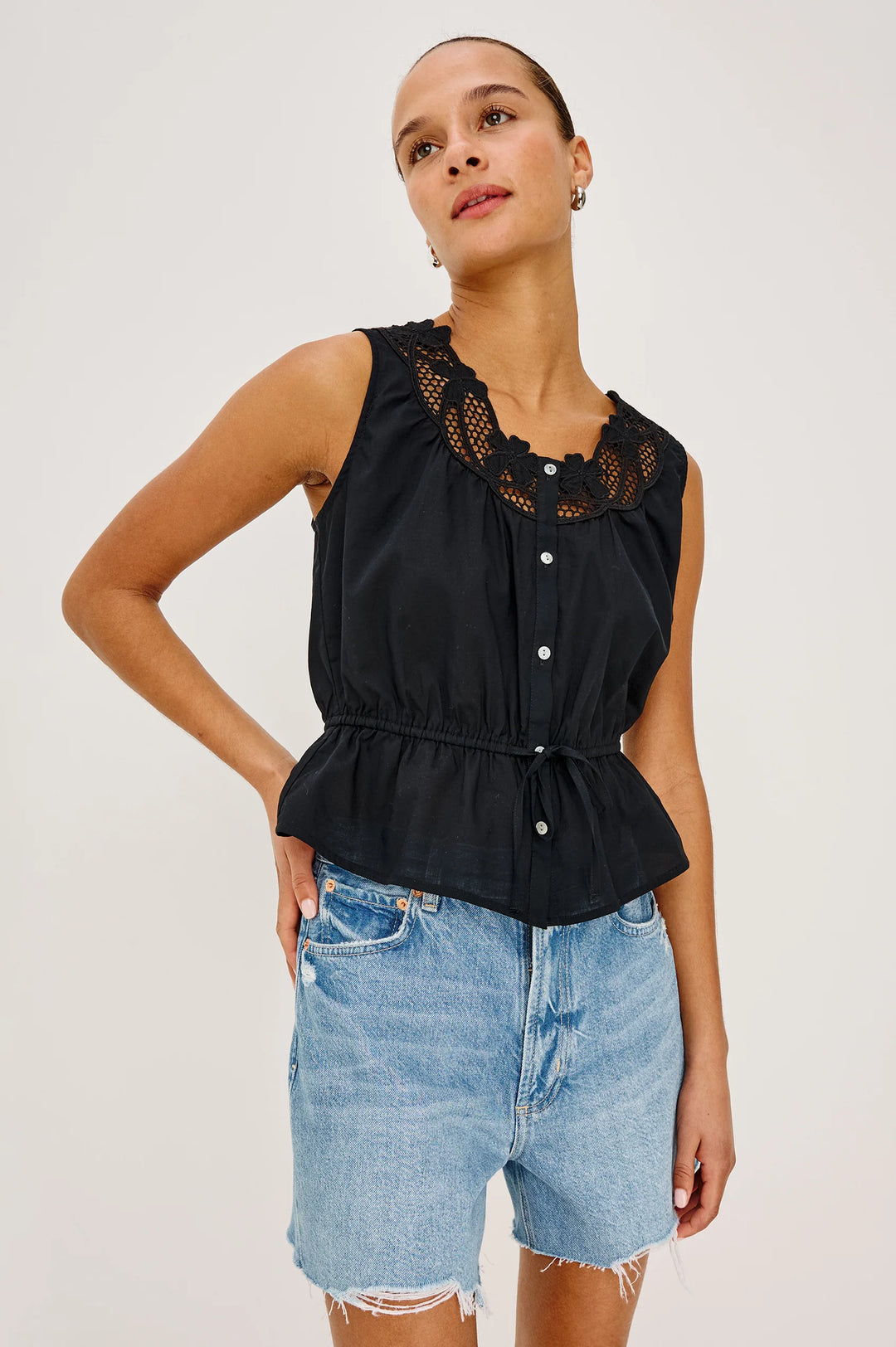 LEILANI EMBROIDERY TOP (BLACK) - RAILS