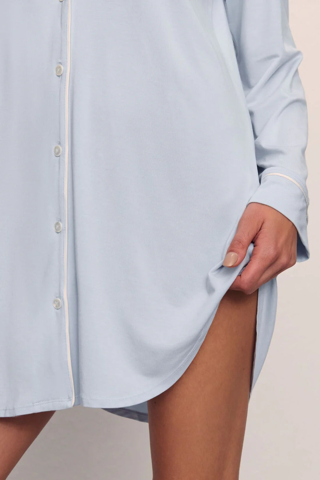 GISELE BOYFRIEND SLEEPSHIRT (ICE BLUE/IVORY) - EBERJEY